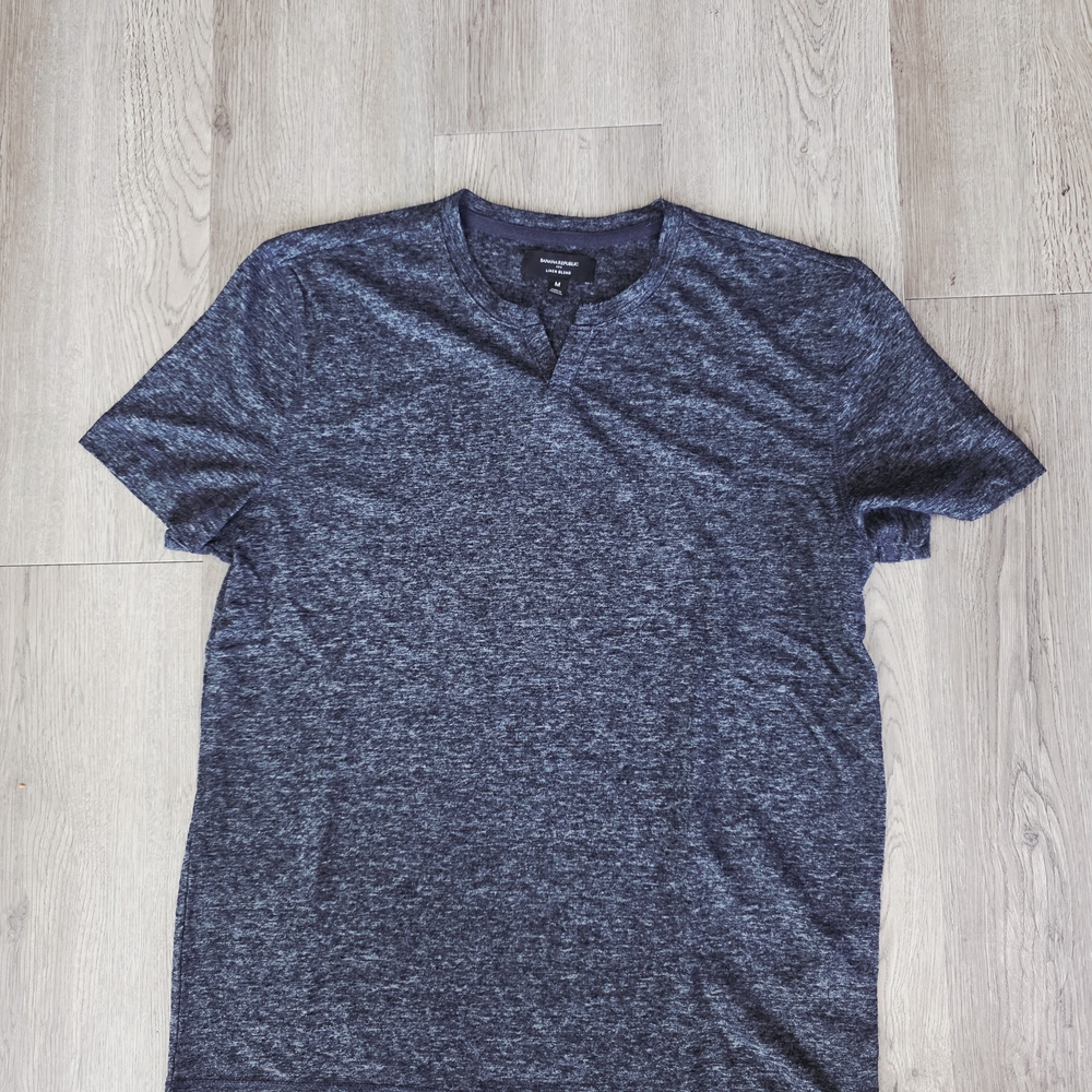 Banana Republic Charcoal Linen Blend Henley